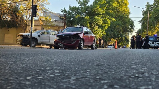 Video: choque en Avellaneda y San Luis; hay un conductor con heridas leves