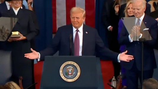 En sus primeras horas, Trump revirtió 80 medidas de Biden y cumplió promesas de campaña