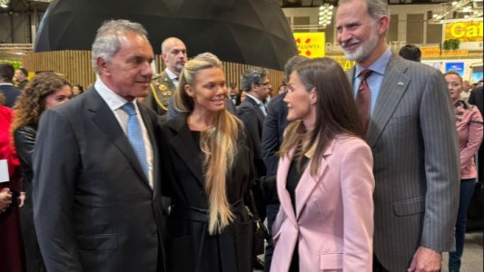 El Rey de España visitó el stand de Argentina en Fitur 2025