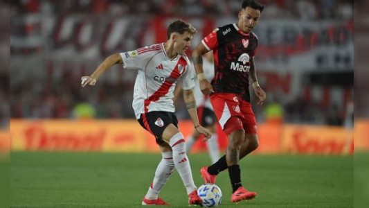 Insólito: Se cortó la transmisión en River – Instituto y demoraron el partido