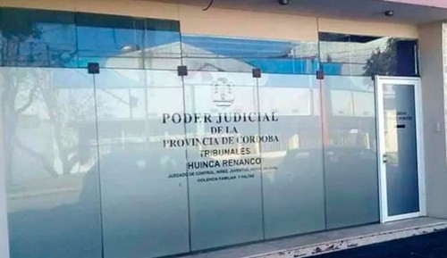 Debía la cuota alimentaria: le quitaron la licencia y le suspendieron el teléfono