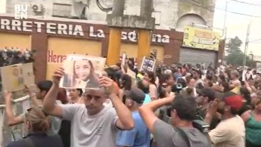 Vecinos marcharon para pedir justicia por Josué y Paloma