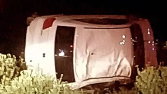 Río Negro: tiene 12 años, le sacó el auto a los padres y volcó en la ruta