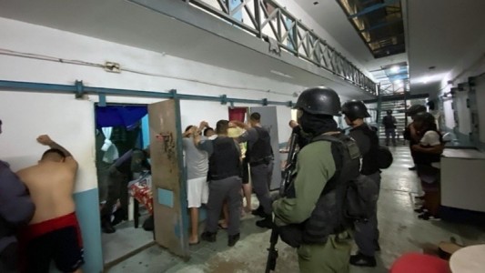 Nuevos allanamientos a la cárcel de Las Flores