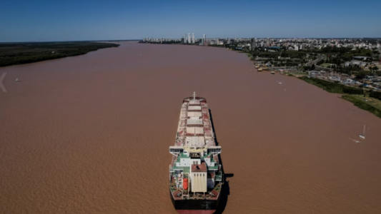 La Hidrovía Paraná-Paraguay, foco de atención tras nueva licitación