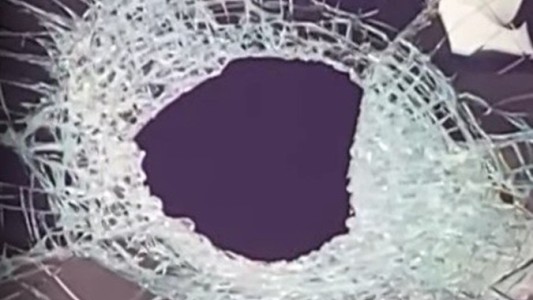 Robaron y vandalizaron una heladería por cuarta vez en el mes