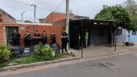 Inactivan un puesto de venta de drogas: operaba como tienda de productos de limpieza