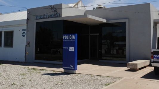 Un detenido y tres demorados por exhibir un arma en la vía pública
