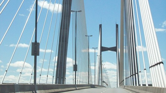 Avanza el Proceso de Concesión del Puente Rosario-Victoria con Nuevas Tecnologías
