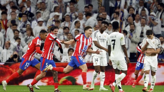 Pese al golazo de Julián Álvarez, el Atlético perdió 2-1 con el Real Madrid por la ida de los octavos de final de la Champions League