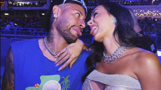 Fuertes críticas a Neymar por participar del carnaval de Rio y perderse partido clave del Santos