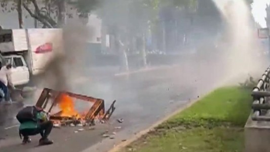Incidentes en el Congreso: hay un fotógrafo internado en grave estado