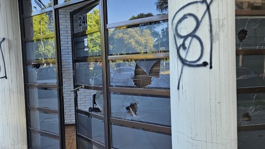 Libertad bajo fianza para los hinchas que destrozaron un edificio