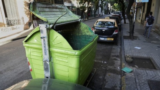 Qué se sabe de los restos humanos hallados en contenedores de residuos del centro de Rosario