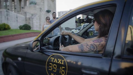 Mujeres taxistas con más demanda que nunca