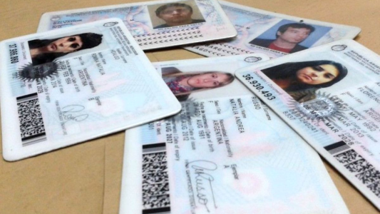 ¿Hasta qué hora se pueden retirar los DNI este domingo en el Registro Civil?