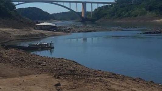 Alerta por la bajante del río Paraná: prevén que en mayo llegue a 1.50 metros