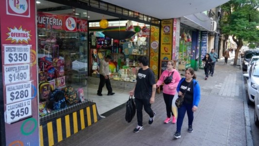 Cómo funcionarán los comercios, servicios y bancos en Rosario el viernes 2 de mayo