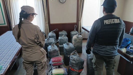 Encontraron cientos de kilos de cocaína en un buque internacional que paró en San Lorenzo