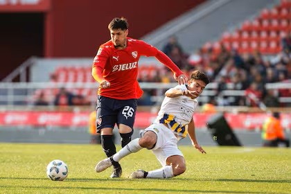 Duelo clave en el Gigante: Rosario Central e Independiente definen el líder de la Zona B