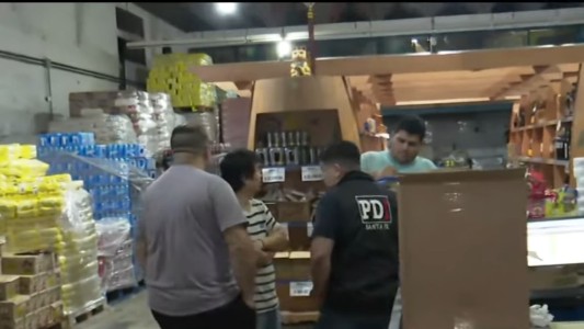 Golpe comando a un supermercado: asaltantes armados maniataron a los empleados