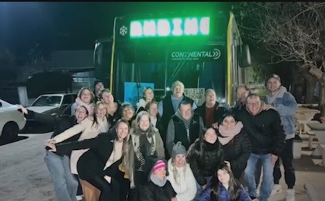 Con aplausos, sorpresas y mucha emoción: Jorge se despidió del volante tras 30 años de servicio