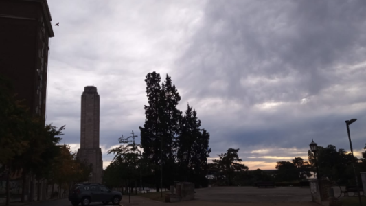 El clima en Rosario: jornada con neblina, lluvias aisladas y temperaturas en ascenso