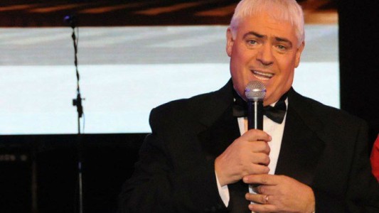 La UAI homenajeó a Carlos Bermejo por su extensa trayectoria en los medios