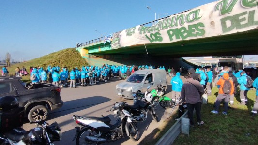 El peronismo rosarino se moviliza tras la condena a Cristina: cortes de tránsito y acto central