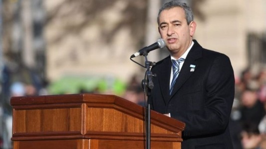 Día de la Bandera en Rosario: el intendente Javkin enfatizó en la “recuperación de la paz y el orden”