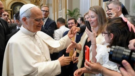 El Papa llamó a los gobiernos a promover el bien común y combatir desigualdades