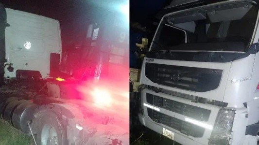 Siniestro vial entre un tren y camión: el tránsito sigue interrumpido en el cruce de la A012 y la ruta 34