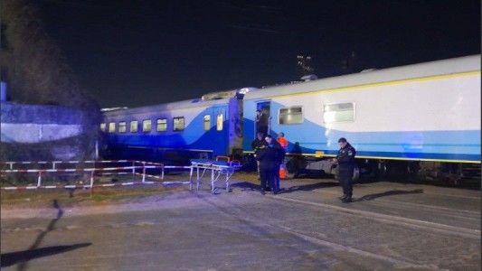 Un tren atropelló a un hombre: perdió una pierna en el acto