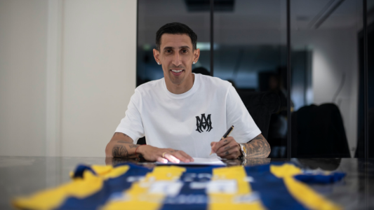 Ángel Di María ya está en Rosario y será presentado en Central el lunes