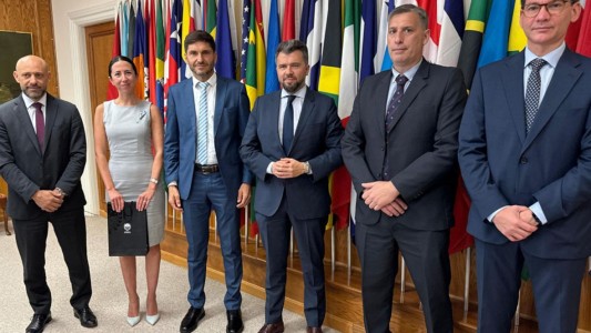 Pullaro cerró su gira por EE.UU. con balance positivo y nuevos vínculos para Santa Fe