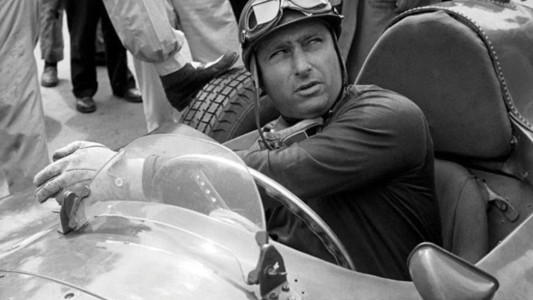 La Fórmula 1 homenajeó a Juan Manuel Fangio: Un Ícono del Automovilismo internacional