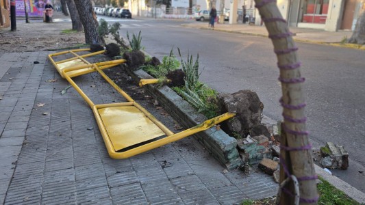 Ataque a tiros desde una moto: falleció un hombre y dos mujeres resultaron heridas