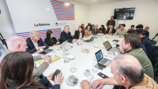 Reforma de la Constitución santafesina: rechazaron las impugnaciones sobre "Locomotora" Oliveras