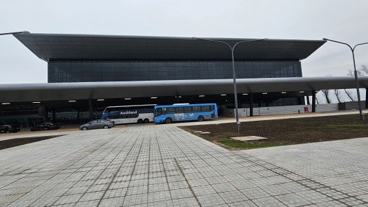 Santa Fe tomará las riendas de la reconstrucción de la pista del aeropuerto de Rosario
