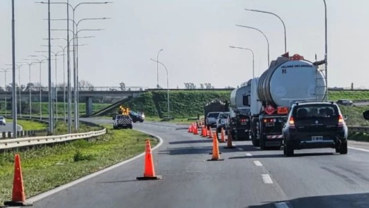 Desvíos para camiones por obras en la Autopista Rosario–Santa Fe: el transporte liviano y de pasajeros no se verá afectado