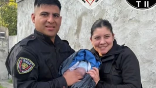 Policías asistieron un parto en un domicilio: el bebé nació sano y salvo