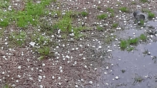 Alerta amarilla por tormentas: cayó granizo en Rosario y en localidades vecinas
