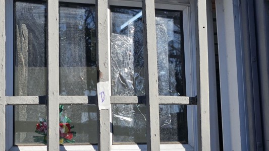 Balearon e intimaron a un minimarket: les exigen 5 millones de pesos a cambio de dejarlos trabajar sin ataques