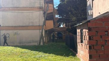 Hallaron muertas a mellizas de 72 años en un departamento del sur de Rosario
