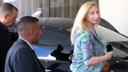 La Justicia ordenó frenar la difusión de los audios atribuidos a Karina Milei grabados en Casa Rosada