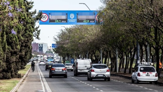 Las cámaras municipales detectaron 32 autos mellizos en lo que va del año