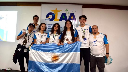 Avril Guzmán, estudiante del Poli, ganó bronce en la Olimpíada Latinoamericana de Astronomía