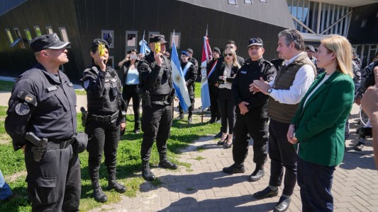 Seguridad en Rosario: la Policía sumó pistolas Taser