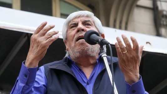 Camioneros cerró un acuerdo de incremento salarial en etapas hasta febrero del 2026