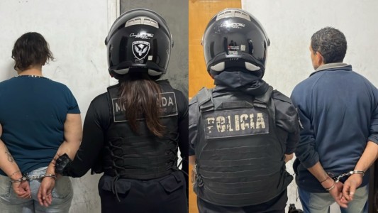 Detuvieron a una pareja por intentar robar 10 tabletas de chocolate